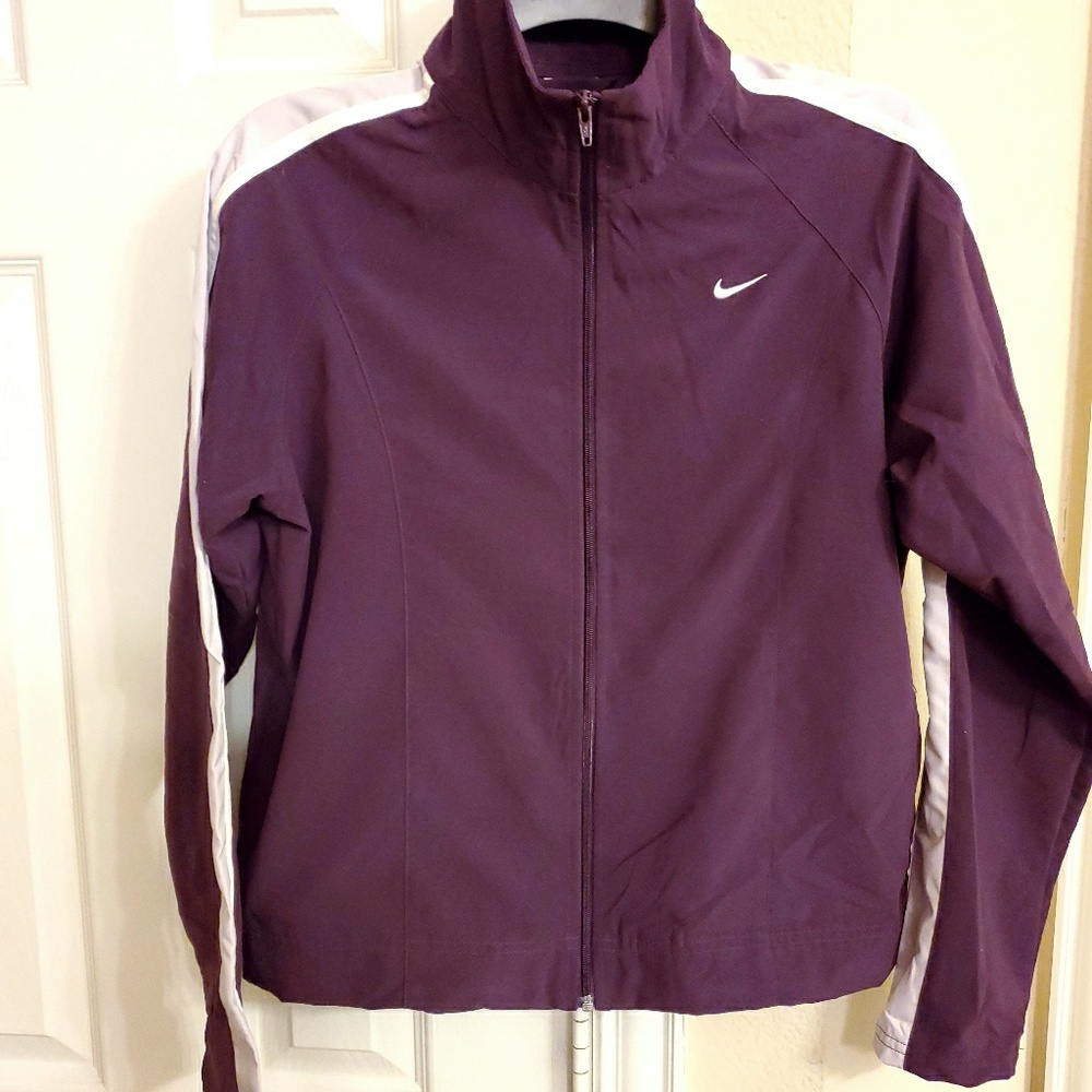 Nike womens jacket